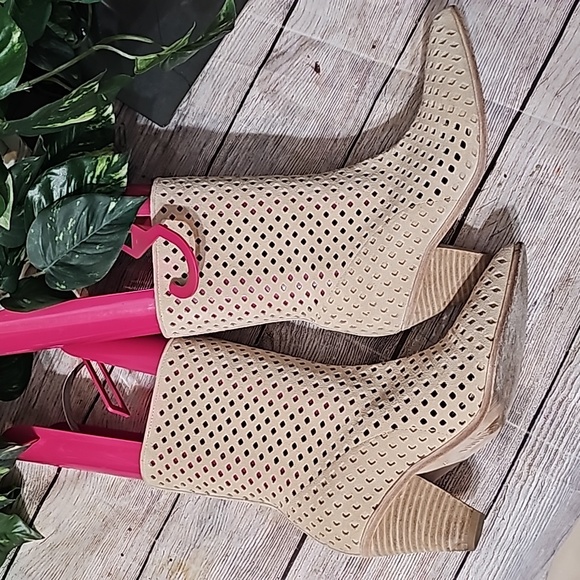 Paige Laila Suede Lase Cut Boots 6.5 - Picture 6 of 12